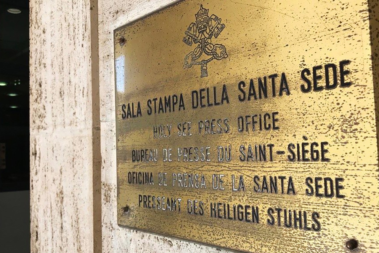 Nuovo assetto della Sala Stampa della Santa Sede. Risorse interne e internazionalità