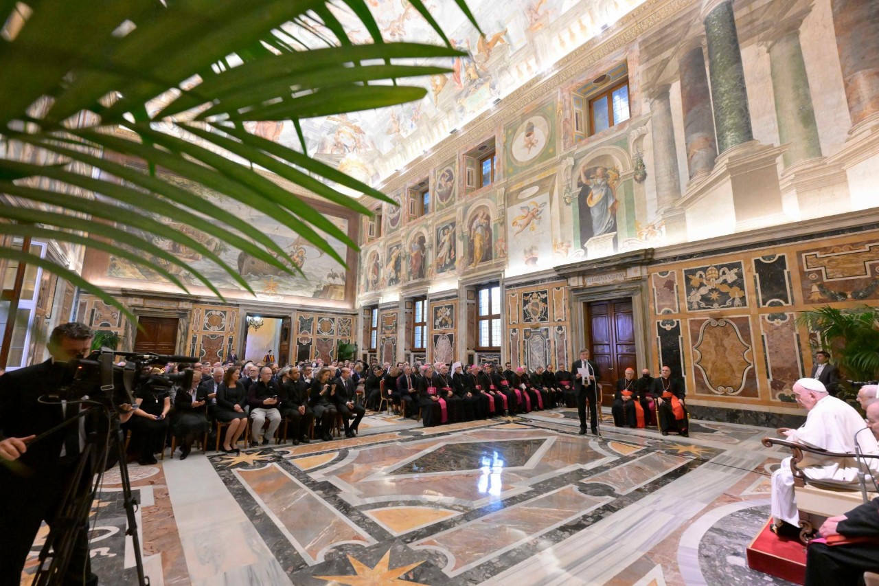 2022.11.12 Dipendenti, e Partecipanti all'Assemblea Plenaria, del Dicastero per la Comunicazione