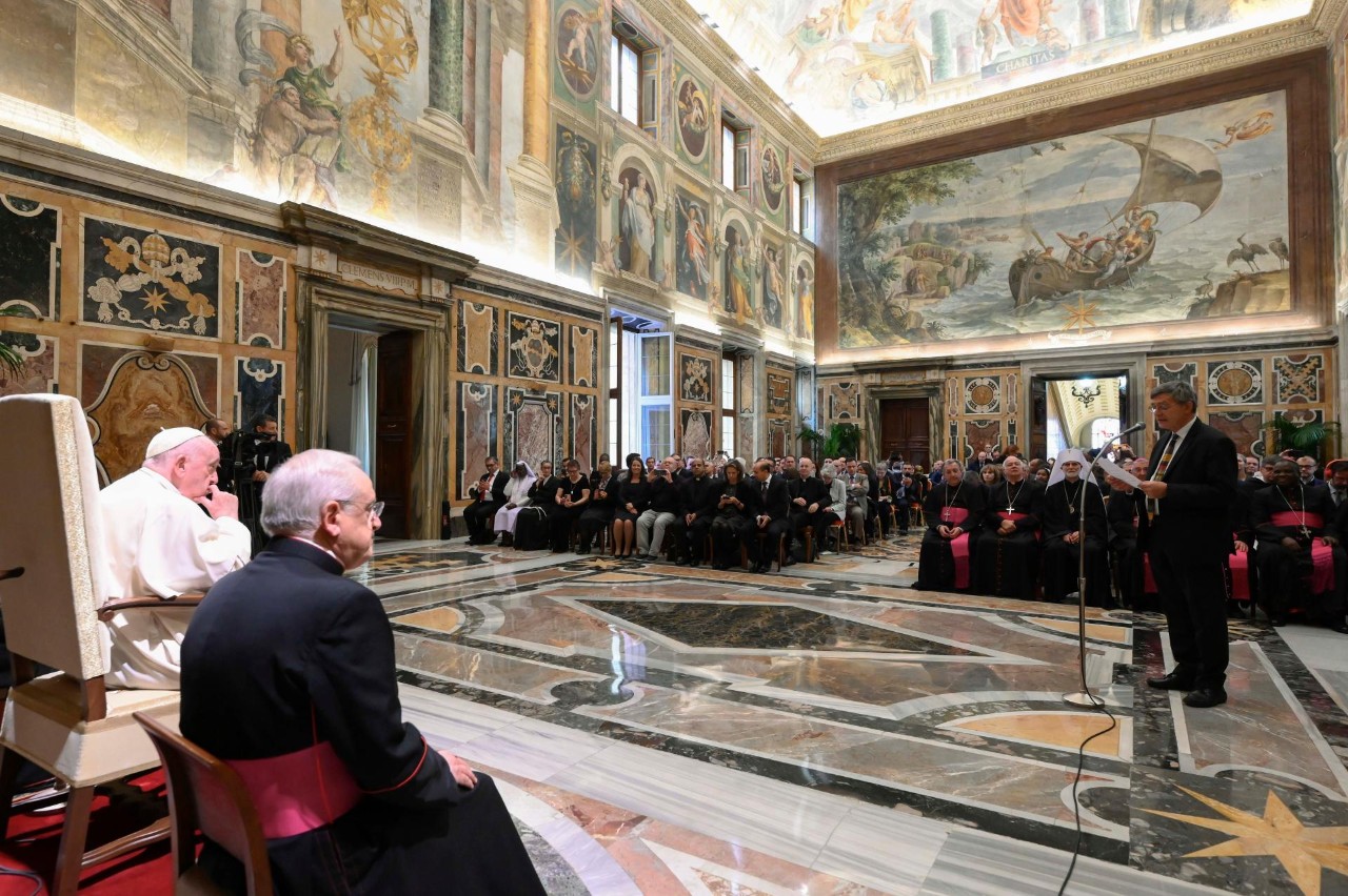 2022.11.12 Dipendenti, e Partecipanti all'Assemblea Plenaria, del Dicastero per la Comunicazione