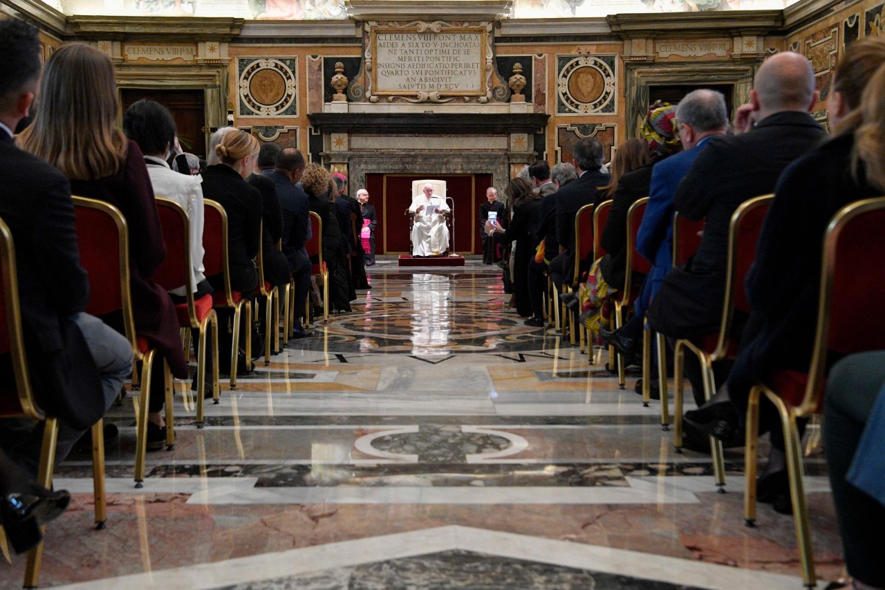 2022.11.12 Dipendenti, e Partecipanti all'Assemblea Plenaria, del Dicastero per la Comunicazione