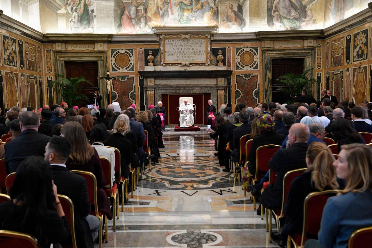 2022.11.12 Dipendenti, e Partecipanti all'Assemblea Plenaria, del Dicastero per la Comunicazione