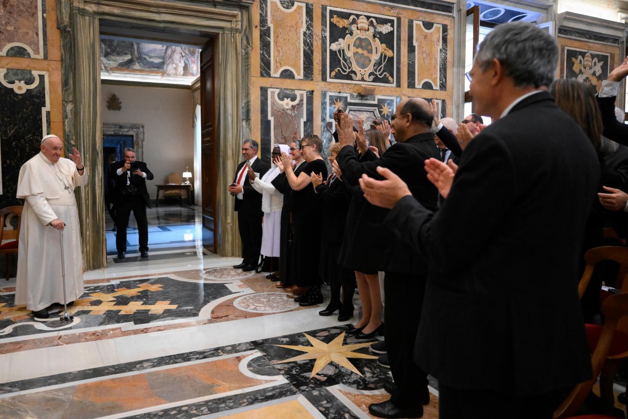 2022.11.12 Dipendenti, e Partecipanti all'Assemblea Plenaria, del Dicastero per la Comunicazione