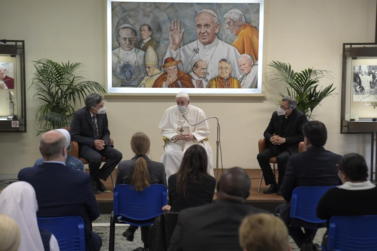 2021.05.24 Visita alla ComunitÃ  di lavoro del Dicastero per la Comunicazione